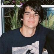 Dou aula de português para estrangeiros. Falo inglês, espanhol e alemão